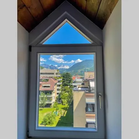 Design Apartment In The Heart Of Bolzano Exterior photo